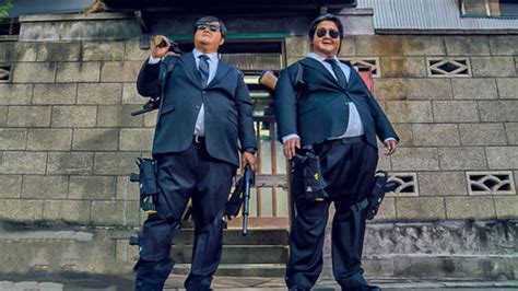 胖子行动队：俩大胖子特工联手警察激战日本黑帮