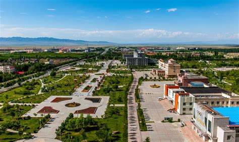 新疆塔城地区托里县第三十五届阿肯阿依特斯文化旅游节开幕