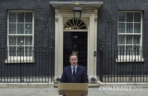鲍里斯·约翰逊正式入主唐宁街10号 发表演讲接任英国首相__凤凰网