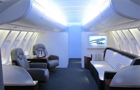 波音造了一架世界最奢华私人飞机 它将替代“空军一号”|界面新闻 · 图片