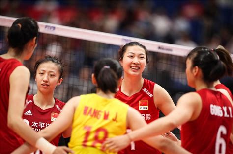 世锦赛两连胜！中国女排3比0横扫哥伦比亚队_江苏国际在线