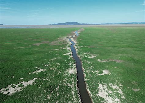长江局部夏秋连旱：美国卫星多次观察鄱阳湖，干旱影响有多大了？|鄱阳湖|干旱|长江_新浪新闻