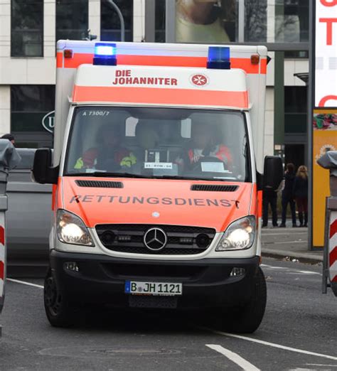 媒体：德国东部发生旅游大巴车祸 18人受伤 - 2021年7月30日, 俄罗斯卫星通讯社