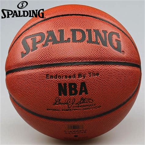 正品斯伯丁NBA比赛专用球多少钱-NBA的比赛用球是斯伯丁的哪种???