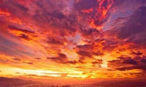 美！桂林全州绚丽火烧云-广西高清图片-中国天气网