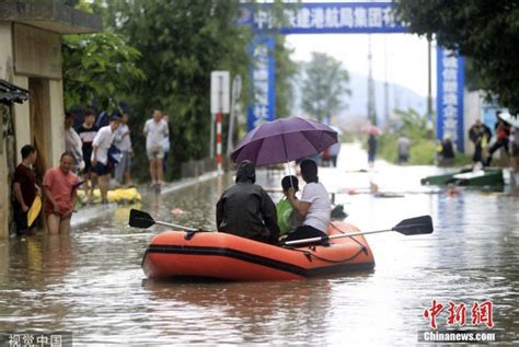 广东珠海遭遇暴雨袭击 部分地区水浸严重_新浪图片
