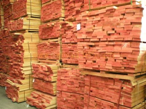 价格实惠最新到港德国10柜榉木板材超厚度60/70/100mm A/ABC级，进口榉木板材在线