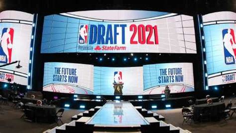 2021年NBA选秀大会：活塞状元签选坎宁安 首轮签出炉 - 知乎