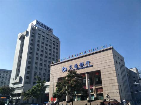 江苏徐州：600米环形“空中跑道”现东湖医学创新港-人民图片网