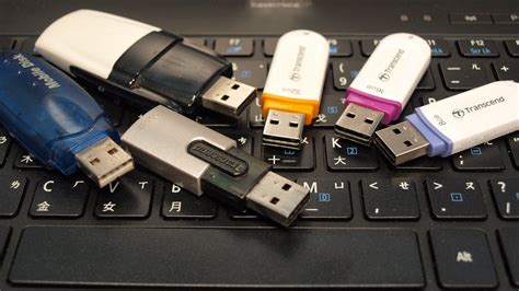 5 Flash Drive Format Types to Know