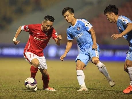 越南职业足球联赛将于本月中旬重新启动 | 体育 | Vietnam+ (VietnamPlus)