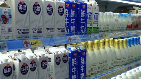 一组牛奶商品图|摄影|产品摄影|摄影师梁木 - 原创作品 - 站酷 (ZCOOL)