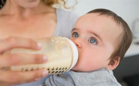 宝宝呛奶怎么办 宝宝呛奶后的急救处理 _八宝网