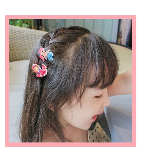 小发夹甜美女生头像可爱