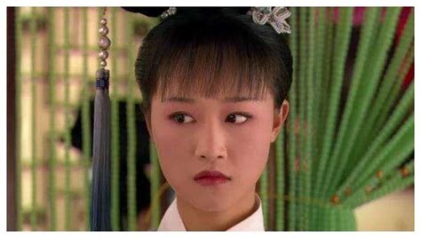 蓝盈莹电视剧《五福临门》，于正晒照大赞她的脸适合古装：有种“浣碧登基为皇”的感觉 - 360娱乐，你开心就好