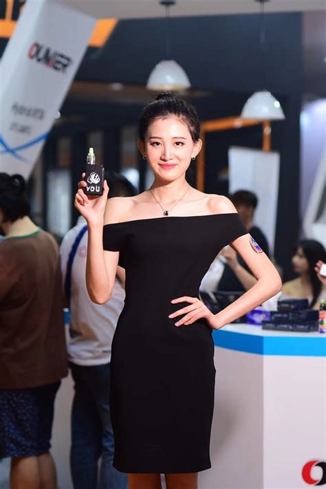 深圳电子烟展 会有哪些网红和模特 电子烟展的营销有哪些？|电子烟|模特|旭东_新浪新闻