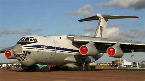 俄罗斯最新伊尔-76运输机 可以在海拔3000米的混凝土机场起降_航空翻译_飞行翻译_民航翻译_蓝天飞行翻译公司
