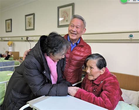 科学网—看望住养老院的89岁三姐留影 - 黄安年的博文