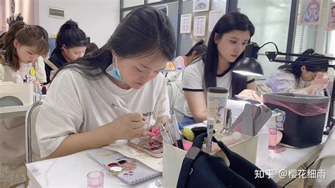 中国半永久纹绣技术名师，本色纹绣培训学校特聘讲师穆娅女士 - 知乎