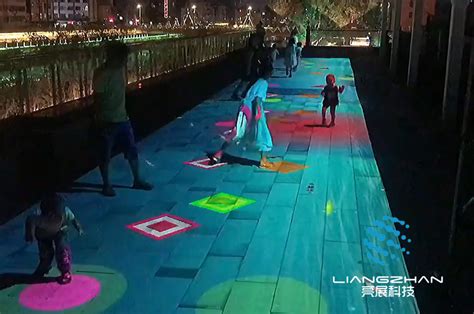 公园地面投影案例 - 地面互动投影 - 成功案例 - 广州市航今电子科技有限公司