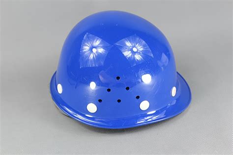 工地安全帽颜色的含义 分别有什么寓意_知秀网