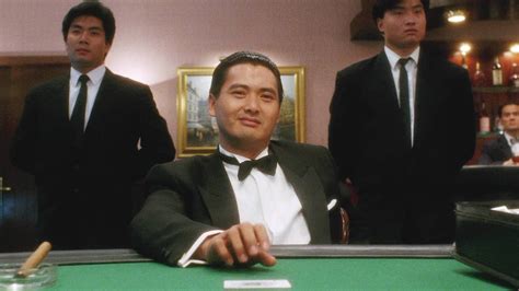 周润发最经典的电影，《赌神》只排到第三，第一不可逾越|赌神|周润发|电影_新浪新闻