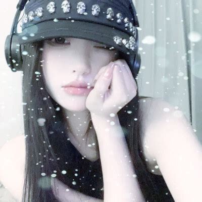 温柔头像雪花高清女生