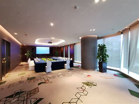世界最高酒店之一，上海金茂大厦内，高33层的中庭令人叹为观止_高品