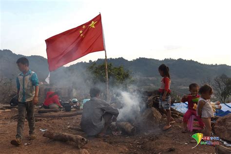 缅北武装冲突威胁边境安全：大量难民涌入中国_新浪图片