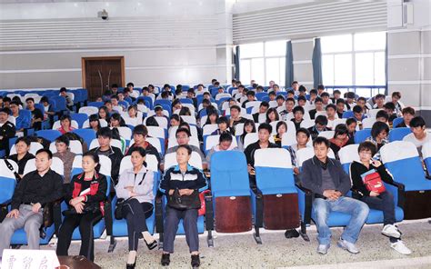淮南市2011年国家一级社会体育指导员培训班开班典礼在我校举行