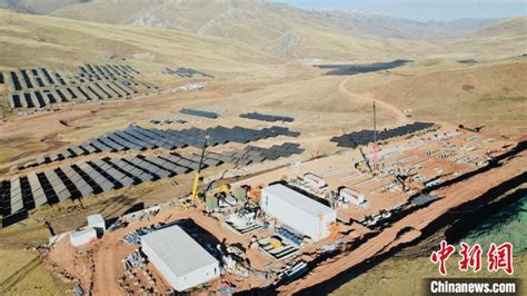 西藏昌都电力保供重点项目江达索日光伏电站并网发电