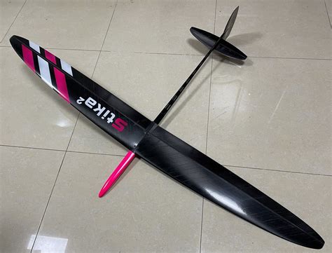 【滑翔机3D模型】-现代VR有灯光有贴图MAX2013滑翔机3d模型下载-ID407763-免费3Dmax模型库 - 青模3d模型网