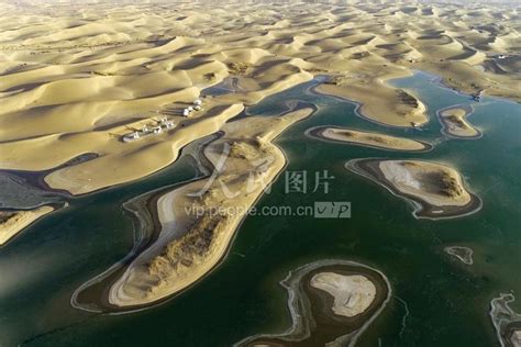 内蒙古乌海：沙海美湖映冬日-人民图片网