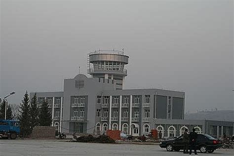 70年·地标变迁 大郭村机场：从军民两用机场到千万级航空港|机场|石家庄|两用_新浪新闻