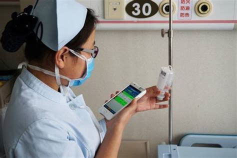 手持PDA条码扫描提高医院移动护理效率-医疗PDA条码扫描器 高效信息采集