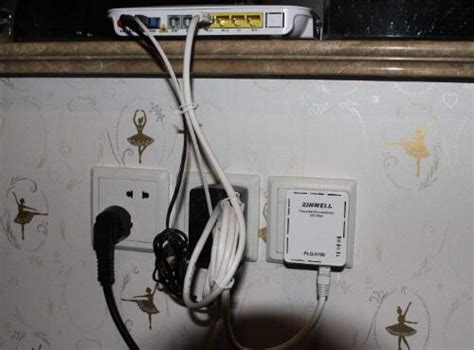 无线路由器插光猫哪一个网口都可以么？（插网口1千兆口） - 路由网