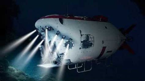下潜23次 6次超过万米 ！“探索一号”科考船搭载“奋斗者”号载人潜水器成功返回三亚锚地_三沙