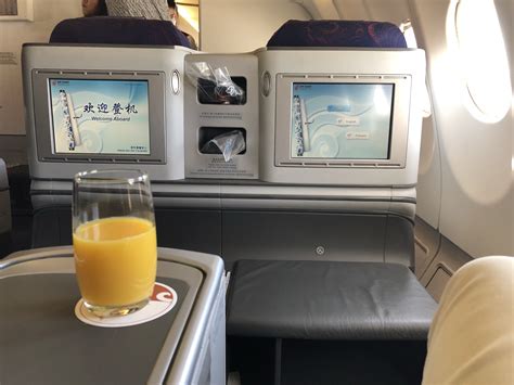 深圳航空首推全流程公务舱 易行助力服务升级 - 民用航空网