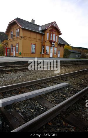 Hell Railway station, Norway Stock Photo: 5598351 - Alamy