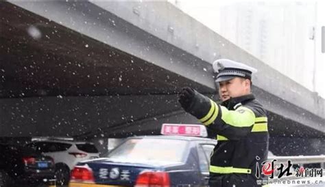 河北省交管局继续发布冰雪路面出行安全预警_一夜红传媒