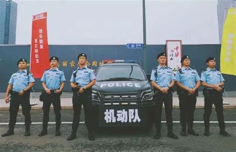 辅警新警服，99%撞衫香港PTU机动部队|抖音|辅警|蜀黍_新浪新闻