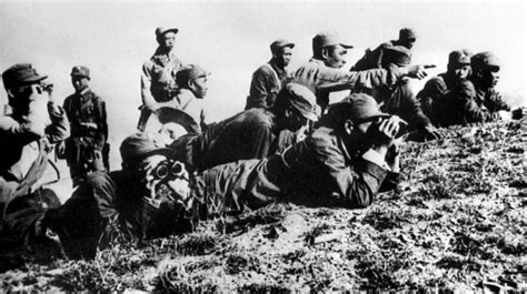为破解日军“囚笼”战术，八路军发动了著名战役“百团大战”