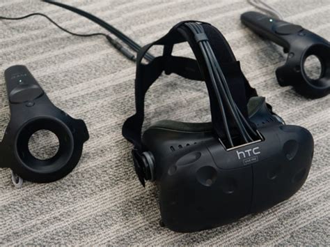 HTC Vive全网最深度体验报告来了：这就是最好的VR设备 - 雷科技