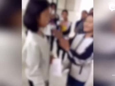 云南屏边校园欺凌案行拘7名学生 校长等被问责(含视频)_手机新浪网
