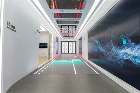 时光隧道投影选用爱普生设备效果出色 - 广州凡卓智能科技有限公司