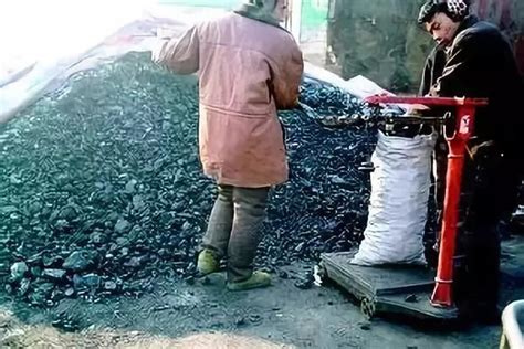 露天煤矿的煤炭为什么会自燃？