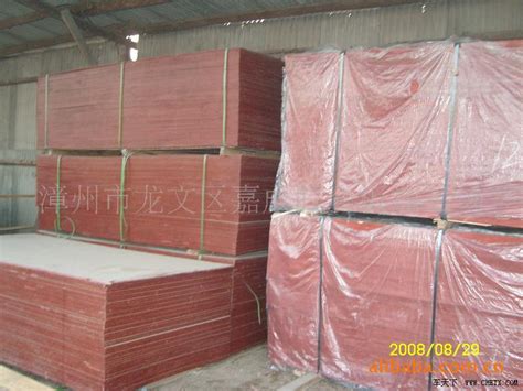 建筑模板价格-建筑模板价格厂家批发价格-良禾木业集团