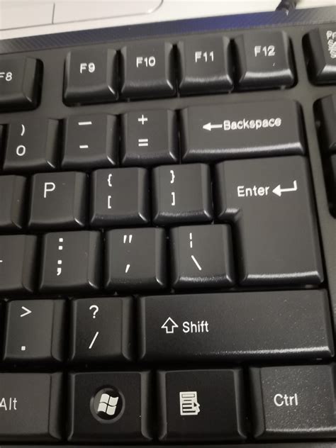 如何使用电脑键盘上特殊符号和标点符号_360新知
