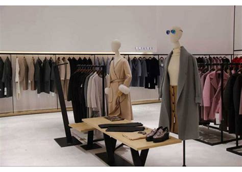 时尚女装加盟店怎么经营生意好-服装设计-CFW服装设计网