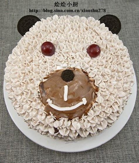 一岁生日蛋糕图片-超萌的小熊一岁生日蛋糕素材-高清图片-摄影照片-寻图免费打包下载